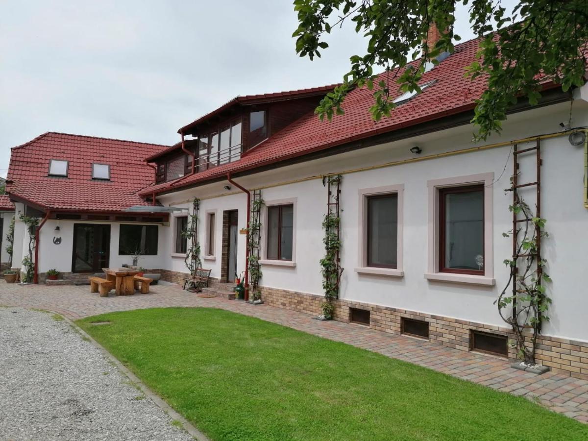 Neustadt Villa Cristian  Exteriör bild