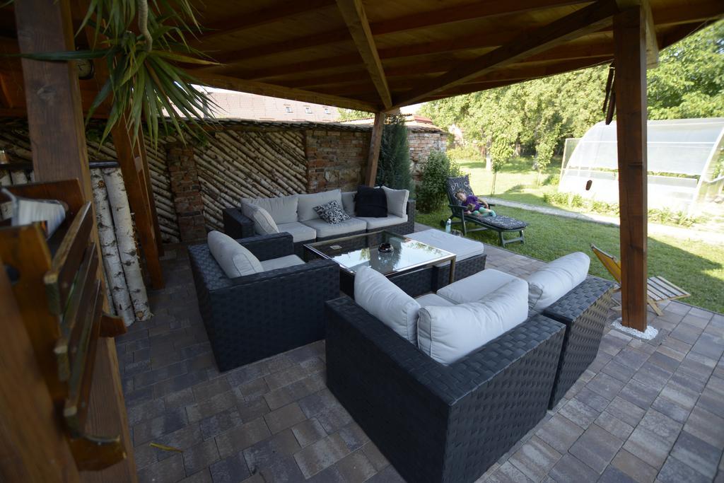 Neustadt Villa Cristian  Exteriör bild